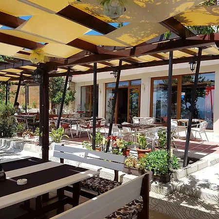 Vendégház Ianis Paradise Neszebar