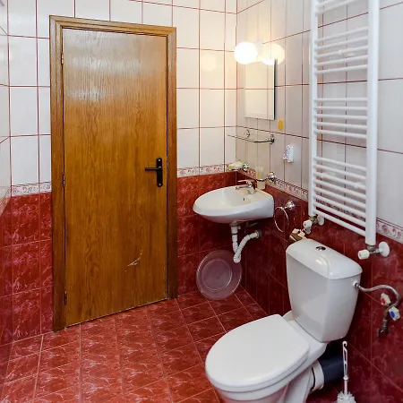 Къща за гости Ianis Paradise