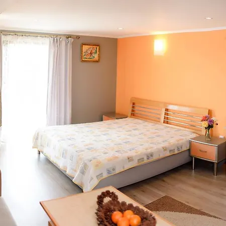 Ianis Paradise Несебър