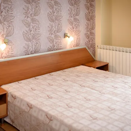 Ianis Paradise Къща за гости