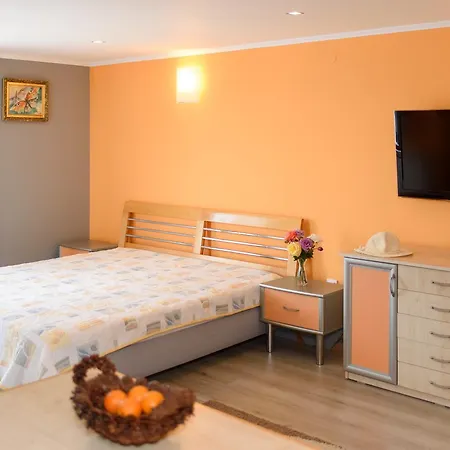 Ianis Paradise Nesebar