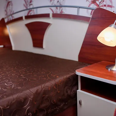 Guest house Ianis Paradise 3*